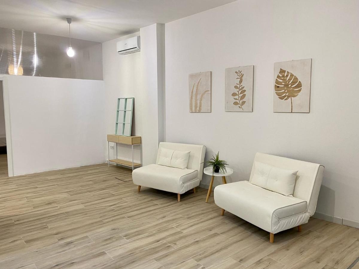 Flamenca Triana - Apartamento Totalmente Equipado Wifi 2D sofas camas 2 baños Sevilla Exterior foto