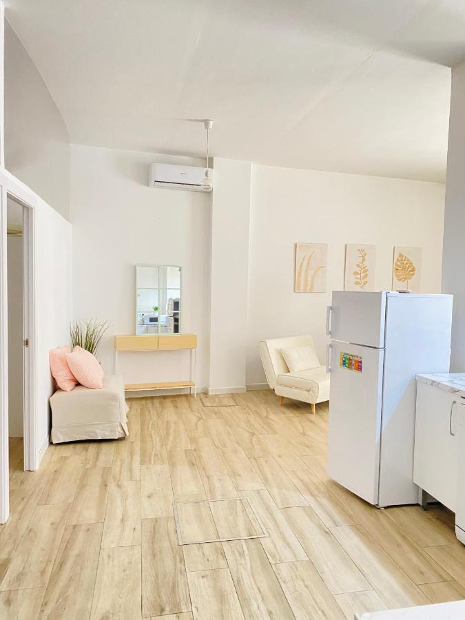 Flamenca Triana - Apartamento Totalmente Equipado Wifi 2D sofas camas 2 baños Sevilla Exterior foto