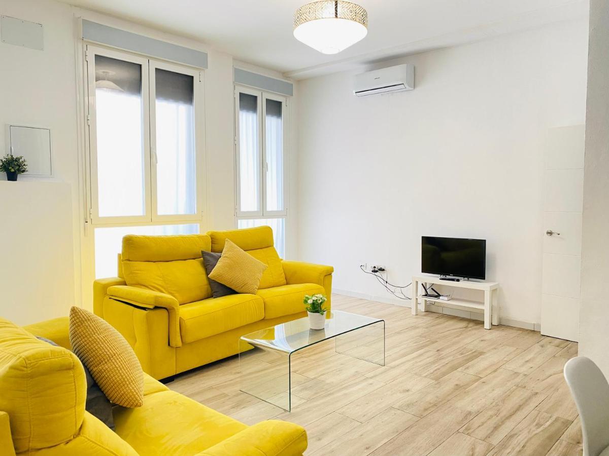 Flamenca Triana - Apartamento Totalmente Equipado Wifi 2D sofas camas 2 baños Sevilla Exterior foto